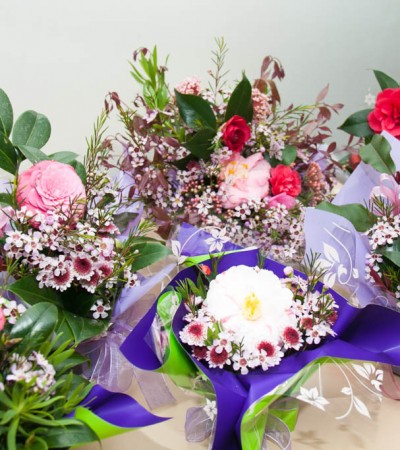 Join Us Friday November 27th (Flower Arranging ) Workshop
